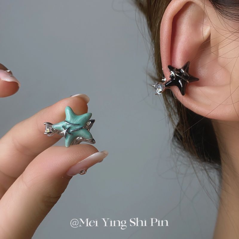 Süße, coole Manschette im Farbblock-Stil mit fünfzackigem Stern, doppelseitig, schwarz-weiß, nicht durchstochen, für Frauen, klein und süß_voghion.com