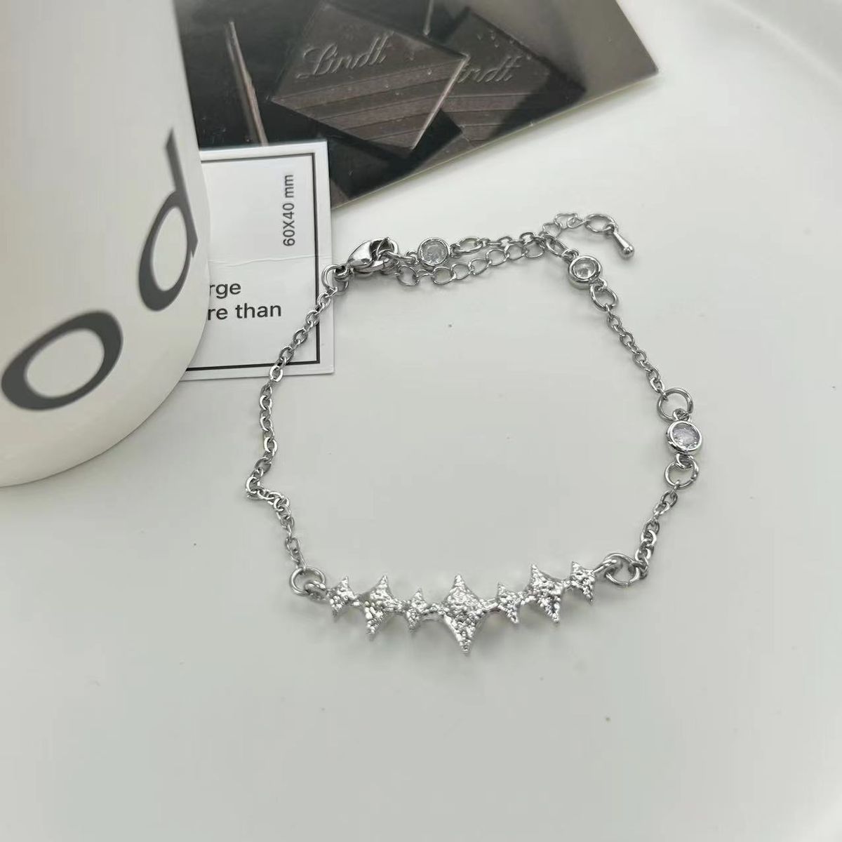 Starry High-end Exquisite Women's Light Luxury Bracel, Intern Famous Fashionable Simple Temperament Versatile_voghion.com