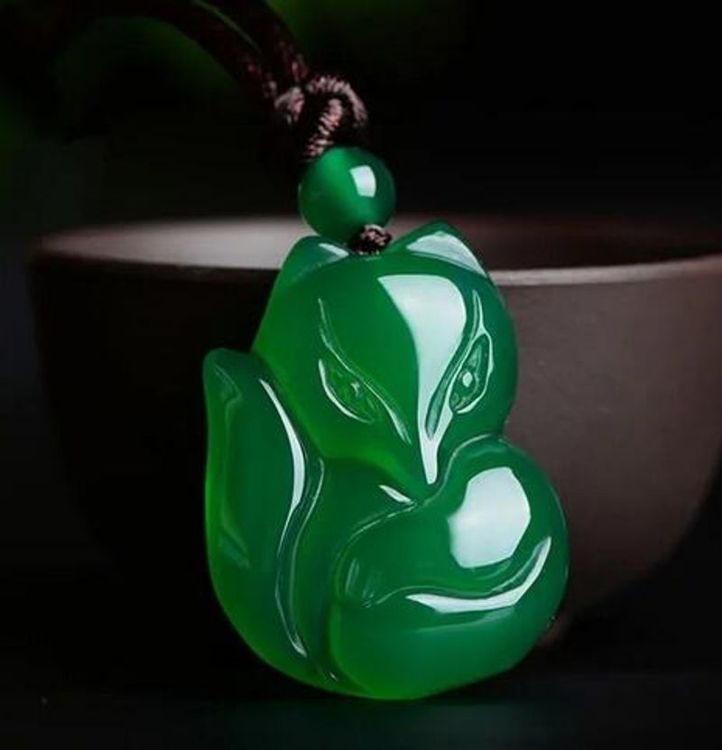 Collier pendentif renard en Agate, calcédoine, blanc et vert naturel, bijou de mode, amulette sculptée, porte-bonheur pour femmes et hommes_voghion.com