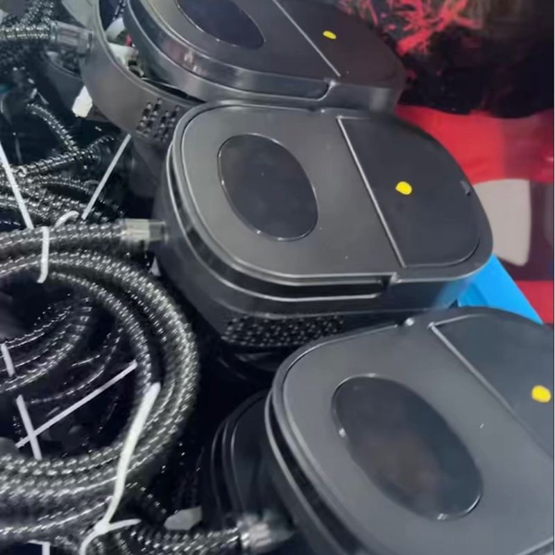 Yüksek Sıcaklıklı Elde Taşınabilir Buharlı Temizleyici - Çoklu Aparatlarıyla Zeminler, Fayanslar, Izgaralar ve Ev Aletleri İçin Güçlü Derinlemesine Temizlik ve Dezenfeksiyon_voghion.com