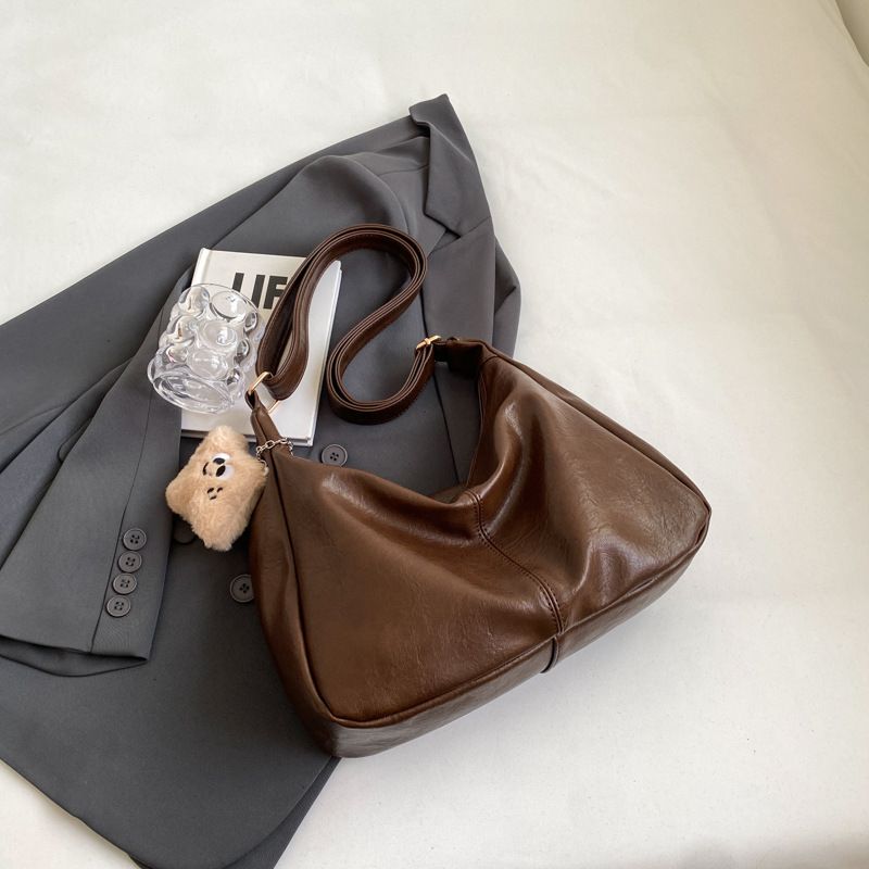 Borsa a tracolla versatile Ins per donna, 2023, nuova borsa alla moda autunno inverno stile college casual di grande capacità_voghion.com