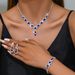 Set di tre pezzi di collana, orecchini e bracciale con strass rosa, blu e rosso, in vendita calda._voghion.com