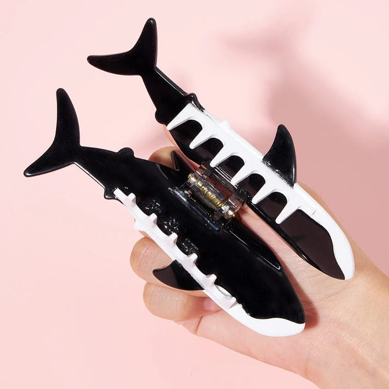Jumbo Black Whale Shark Hair Claw Clip – Ocean-Inspired Statement Accessory Symbolizing Calm Strength And Timeless Elegance_voghion.com