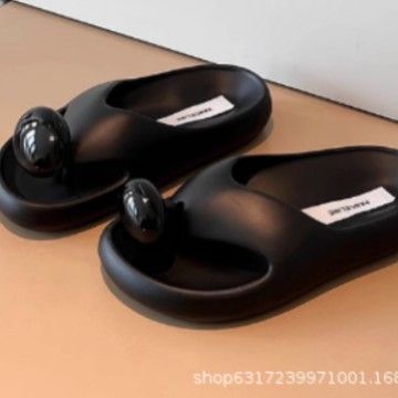 Brotsandalen mit Zehensteg und dicker Sohle_voghion.com