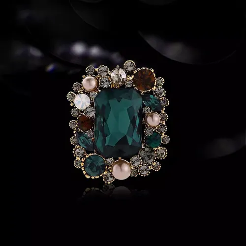 Retro gericht brosche high-end-frauen neue luxus kristall corsage elegante hohe gefühl pin anzug zubehör_voghion.com