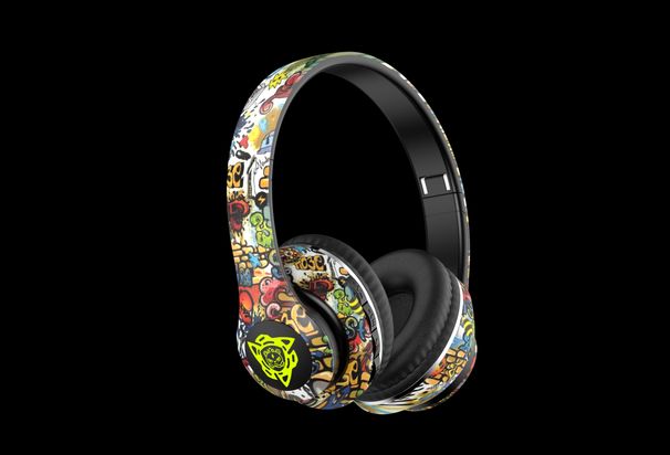 P35 Top Selling Headset Bluetooth Headset Wireless Headset China-Chic Graffiti New Luminous Stereo Music Sports Headset_voghion.com