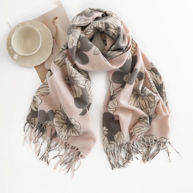 Fashionable temperament printed for women, Japan and South Korea, sweet style  cashmere scarf, 2024_voghion.com