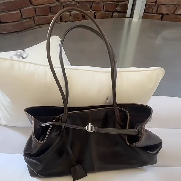 Korean Trendy 2025 Spring And Summer New Retro Multifunctional Large Capacity Women's Shoulder Handbag Fashionable_voghion.com