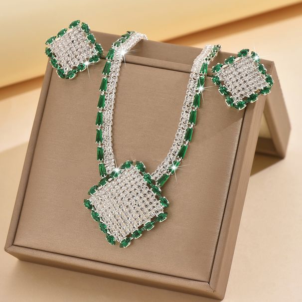 Set di gioielli da donna, set di gioielli alla moda, collana e orecchini di lusso con strass scintillanti, gioielli alla moda con nappe a forma di ventaglio per le donne_voghion.com