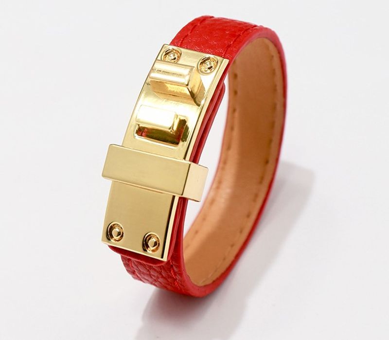 Europäischer und amerikanischer Modetrend Punk-Litschi-Muster Single-Loop-Gürtelschnalle PU-Armband_voghion.com