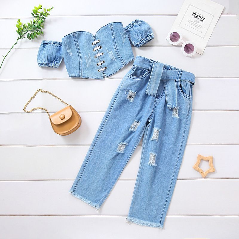 Babykleidung: Kurzärmeliges trägerloses Oberteil für Mädchen + zerrissene Jeanshose + Gürtel_voghion.com