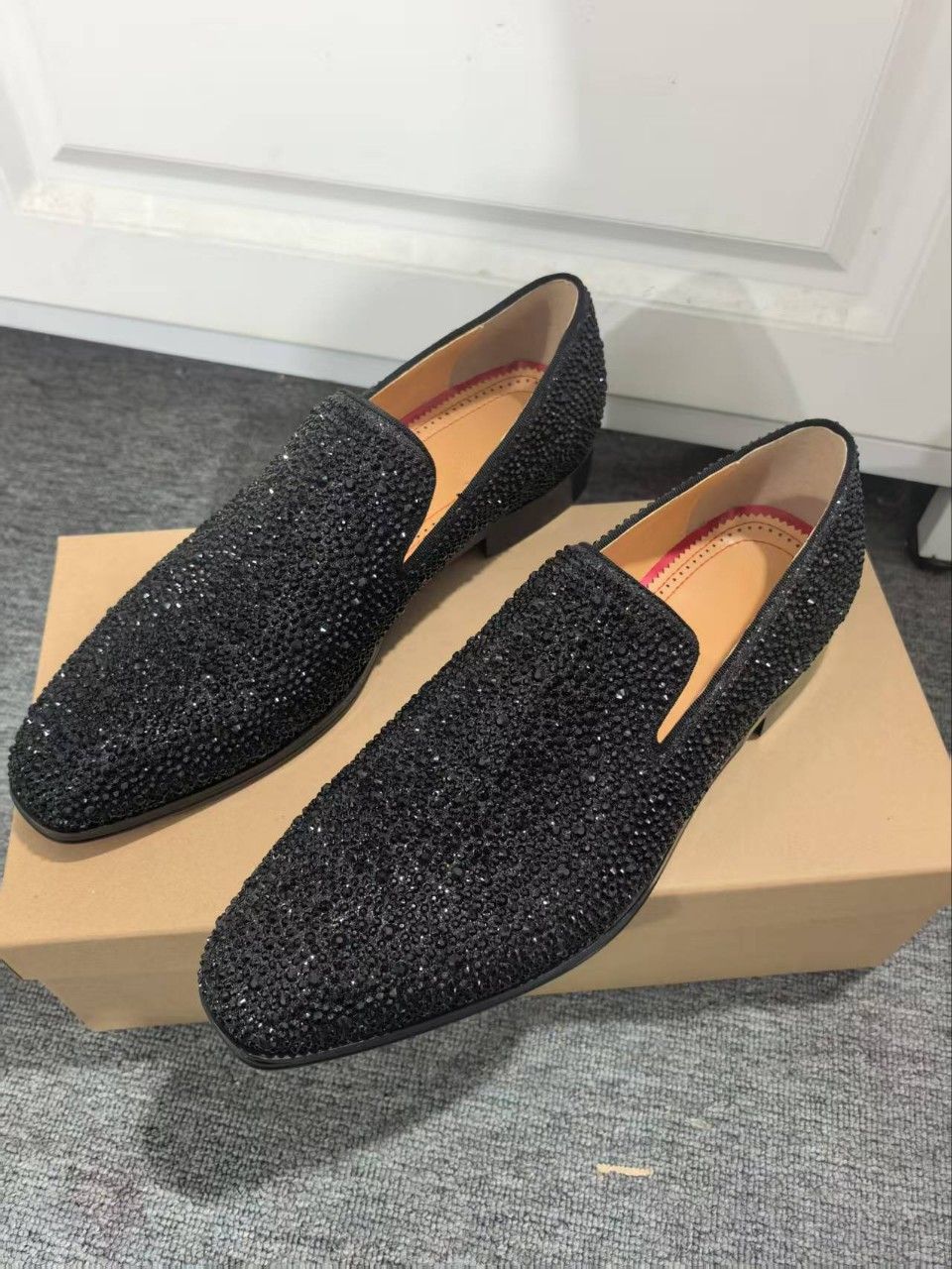 Chaussures haut de gamme pour hommes, semelles rouges, mocassins décontractés, cool, luxe, célébrités d'Internet, style urbain, strass tendance_voghion.com