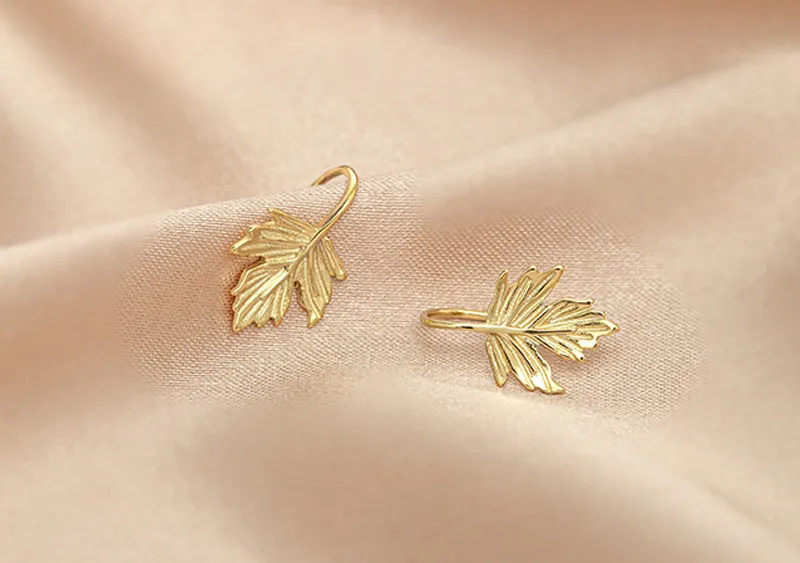Sier VENUS Sterling Fashion Maple Leaf Ear Clips Lady Temperament Simple Tree Leaf Ear Bone Clip Earrings rings_voghion.com