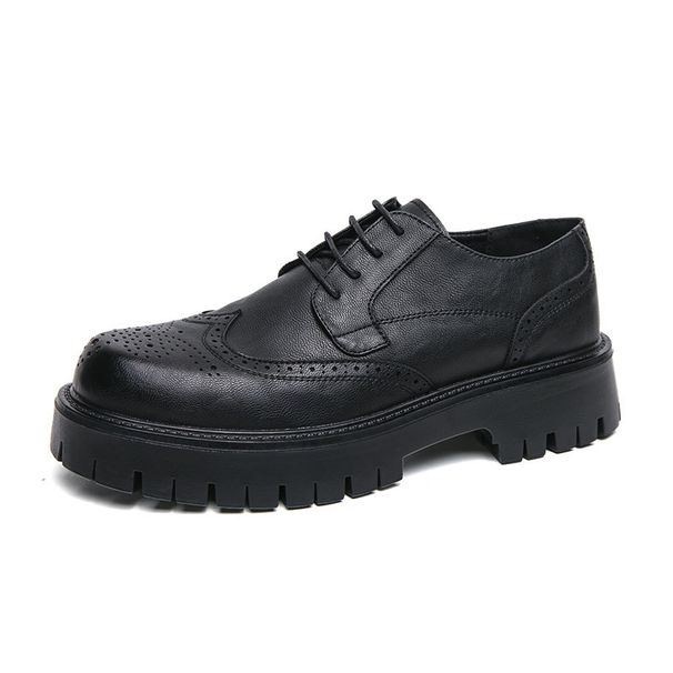 Lässige Herrenschuhe im College-Stil aus Leder mit dicker Sohle, abgerundeter Spitze und erhöhter Körpergröße (britische Brogue-Schuhe)._voghion.com