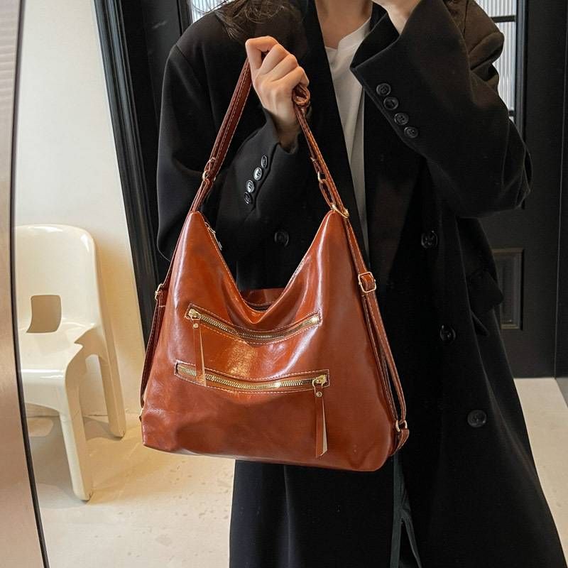 Lässige Pendler-Retro-Einkaufstasche Herbst und Winter Neue Umhängetasche mit großem Fassungsvermögen Hochwertige Umhängetasche_voghion.com