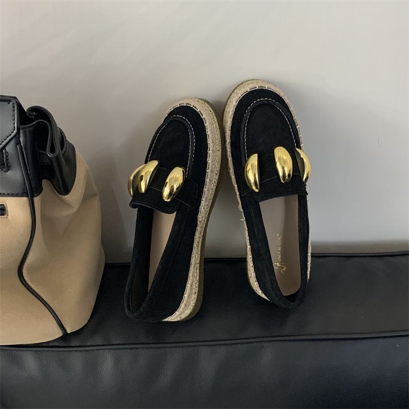 Mocassini in metallo profumato con testa rotonda e testa rotonda 2024, nuovi modelli coreani, suola spessa, casual, in pelle intrecciata_voghion.com