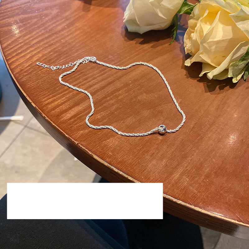 Silver simple starry sky necklace female light luxury niche temperament flash sand clavicle chain neck retro necklace_voghion.com