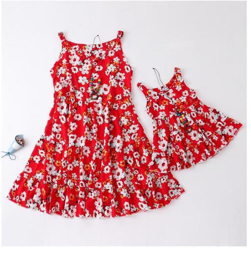 Mother & Kids Parent-child dress summer children's cake dress beach beach cotton silk beach dress with necklace Korean version princess vest dress_voghion.com