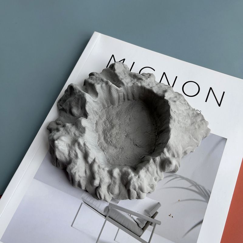 Ashtray INS High Aesthetic Creative Personality Home Texture Mountain Peak Nordic Light Luxury Modern Minimalist_voghion.com