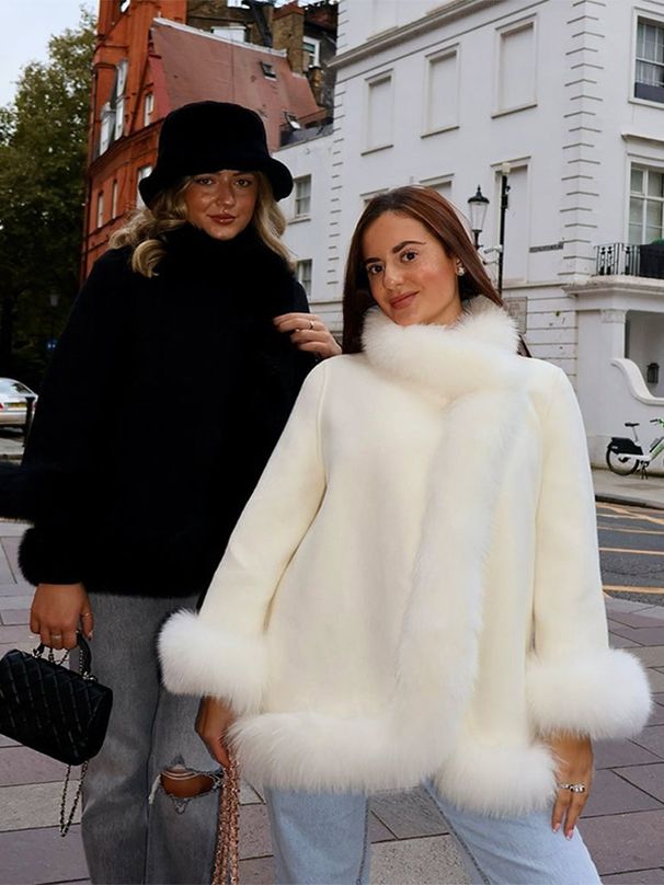 Cappotto alla moda con collo in pelliccia sintetica in stile mantello, giacca oversize da donna, capospalla alla moda autunnale (nero/bianco/kaki)_voghion.com