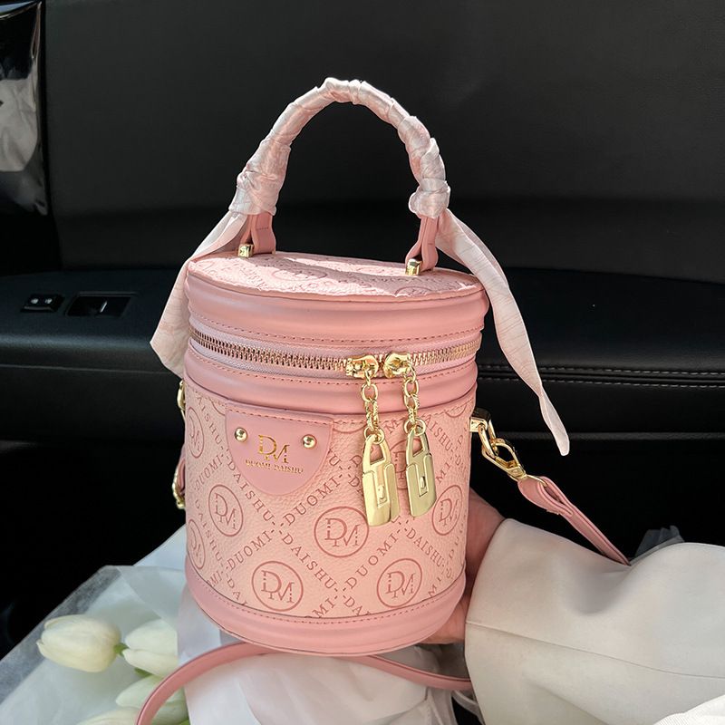 Women's Bags 2024 new autumn and winter high end niche cylindrical handbags bucket bags versatile popular bags_voghion.com