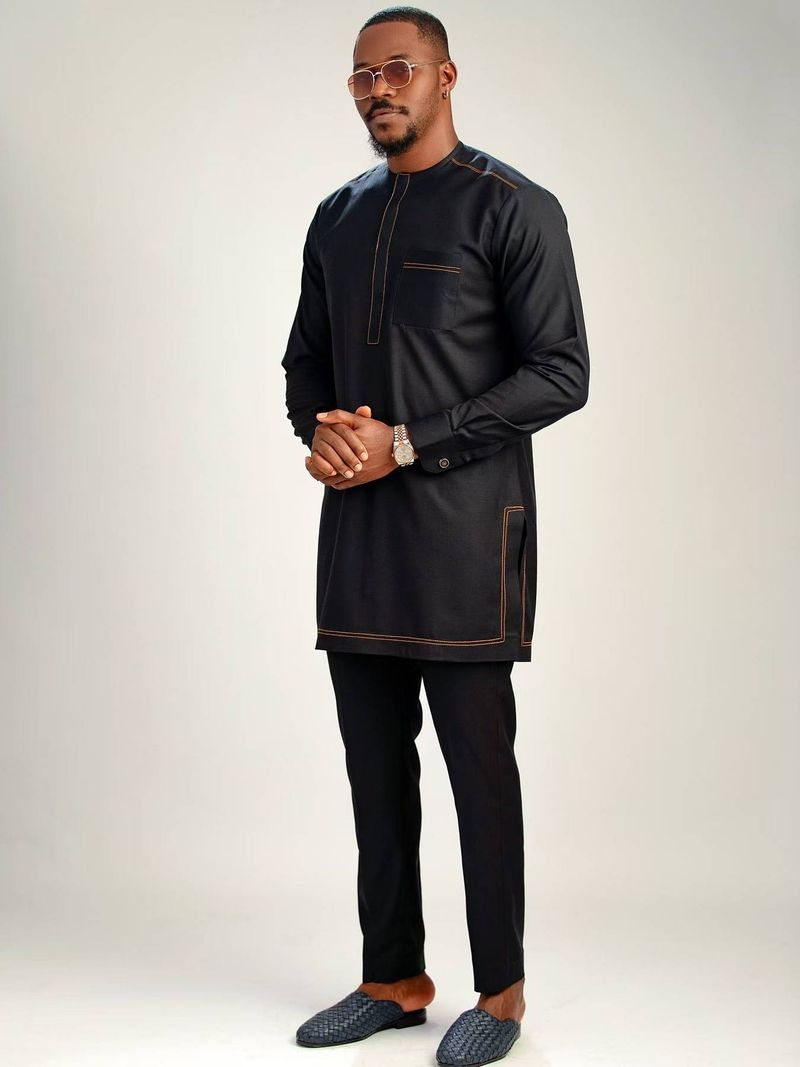 Men's Clothing Muslim Suit Long Sleeve Embroidery Simple Classic Suit_voghion.com