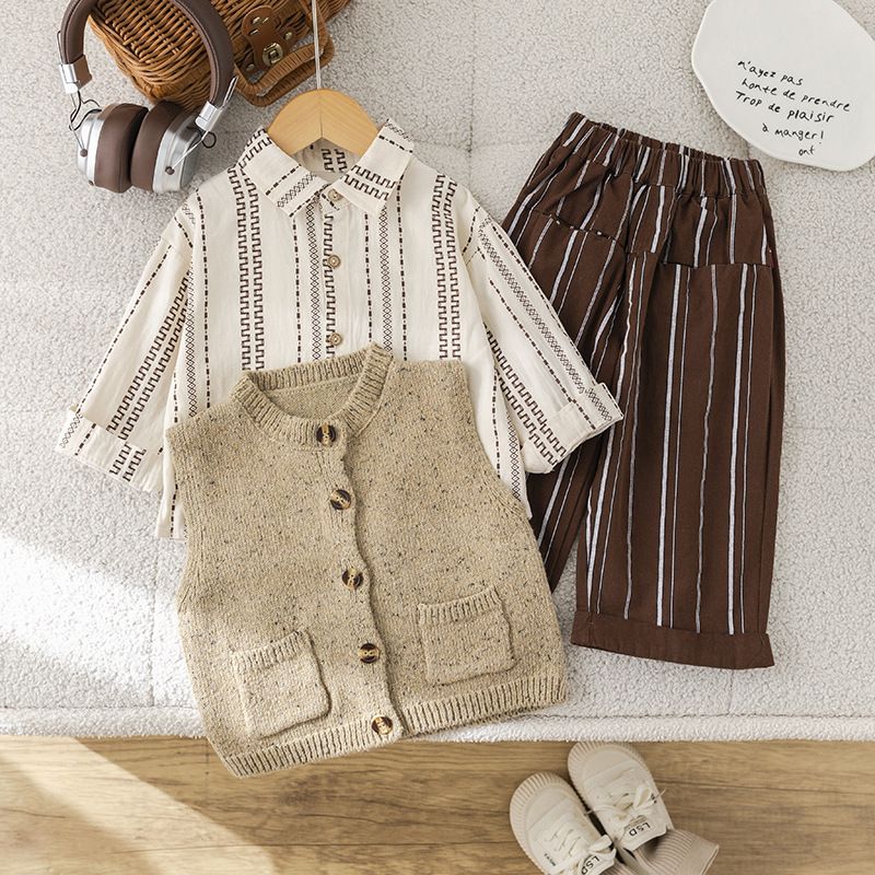 Completo per ragazzi 2025 primavera autunno nuovo stile Maillard con cardigan, gilet e tasche a righe verticali e pantaloni svasati_voghion.com