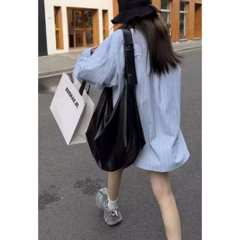 capacity Women's Handbag 2025 New Dark Style Shoulder Dumplings Women, High-end Versatile Commuting Use_voghion.com