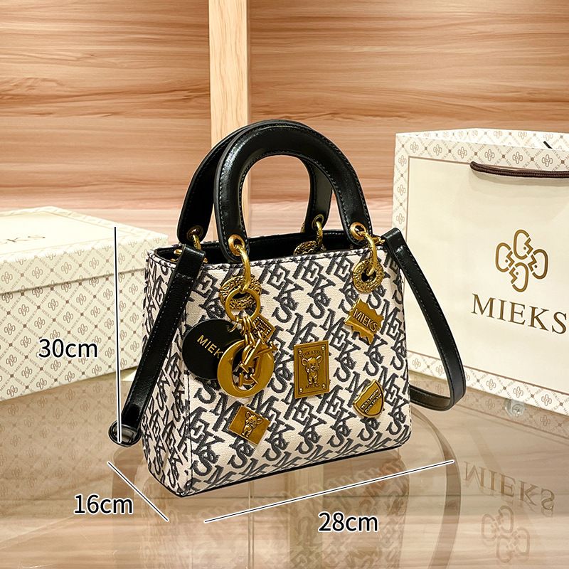 Light luxury women's bag high-quality hand-picked dai fei bag niche design bag women's new one-shoulder crossbody bag_voghion.com