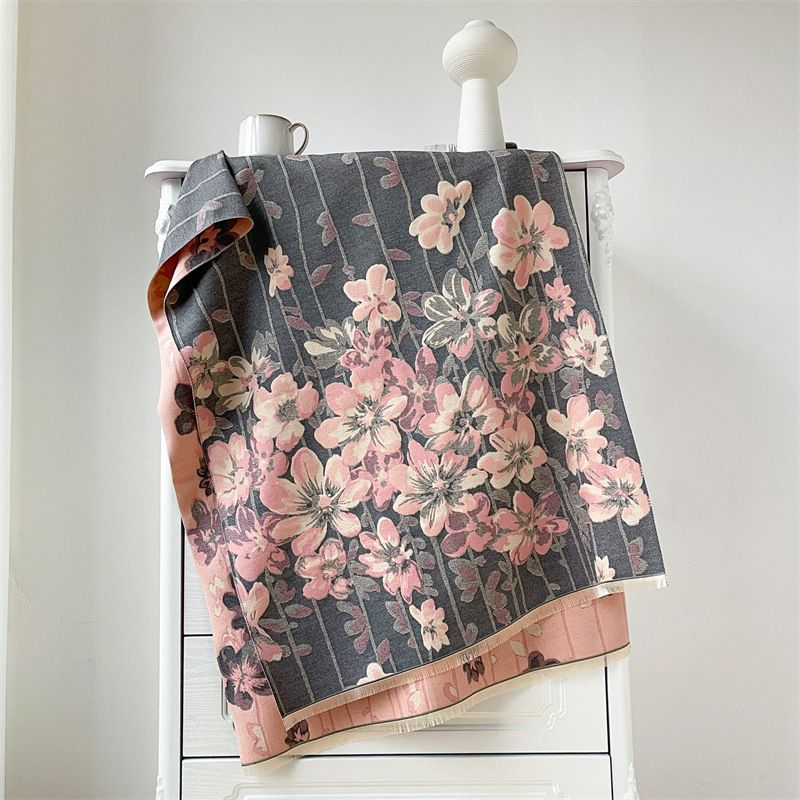 Premium Kaschmir Fransen Warm Schal frauen Büro Nickerchen Decke Retro Ethnischen Stil_voghion.com