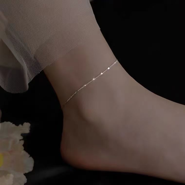Flashing Anklet For Women, Niche Design, Minimalist Style, Fashionable Internet Celebrity, Simple And Delicate Spacer_voghion.com