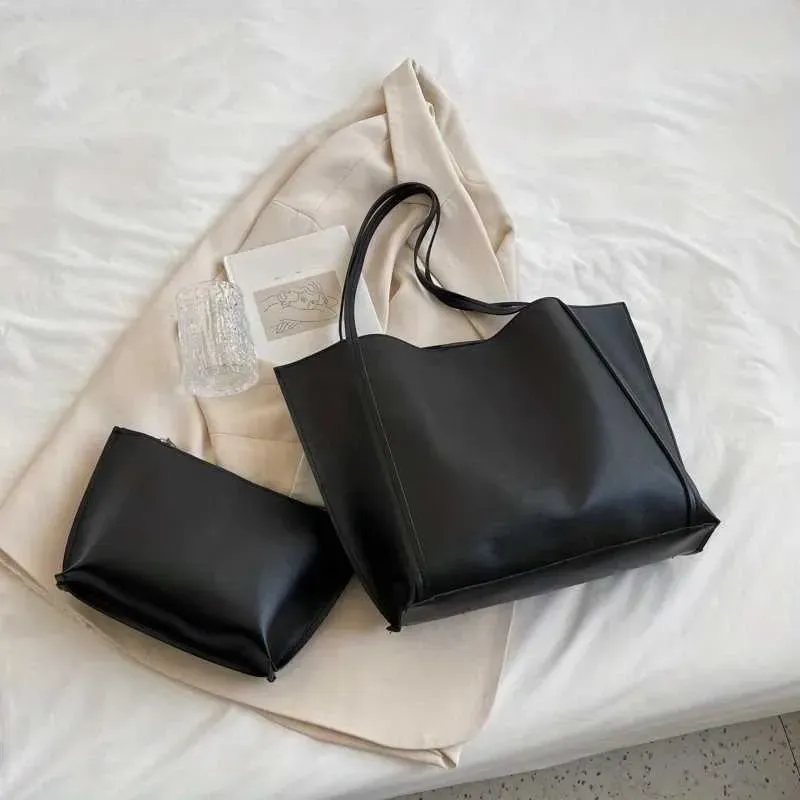 Minimalist Vintage Large Capacity Solid Color Shoulder Bag With Insert PouchC241104_voghion.com