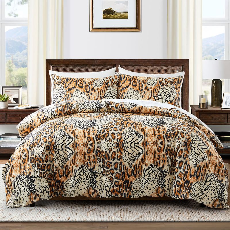Bettwäscheset – 3-teiliger Bettbezug mit Tiger- und geometrischem Muster | Reaktiv gefärbter und gebürsteter Stoff | Bettrock-Stil (passend für Matratzen mit 2,0 m/6,6 Fuß)_voghion.com