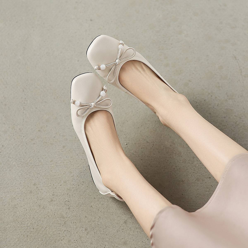 【Full Leather Inside And Out, Soft Sole And Soft Upper】Cameido 2025 Autumn Pearlized Lamb Leather Bow Flat Single Shoes_voghion.com