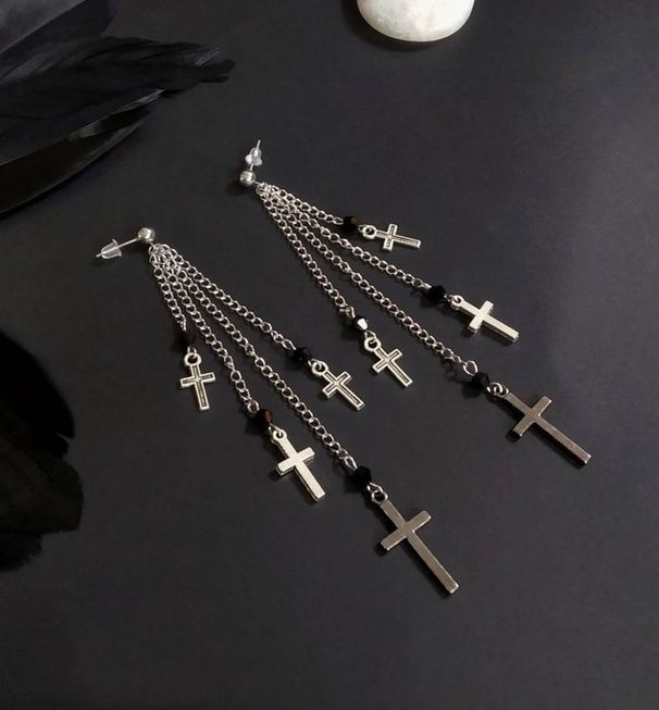 Clip per orecchini a croce con frange scure vintage_voghion.com