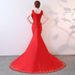 Abendkleid im chinesischen Meerjungfrauenstil – trägerloses rotes Hostessenkleid mit Schleppe, elegant für Bühnenauftritte und Modenschauen_voghion.com