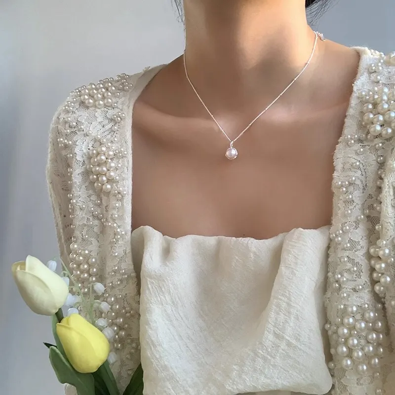 VENUS Sterling Sier Love Heart Asymmetry Necklace Hip Hop Street Jewelry Birthday Gift Wholesale Dropshi_voghion.com