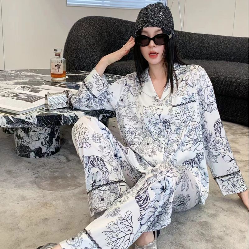 Damen-Langarm-Pyjama für Damen, bedruckter Cardigan, tintengeblümt, hochwertiges, leichtes Luxus-Homewear-Set_voghion.com