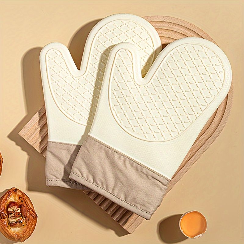 Two Oven Mitts Kitchen Heat Insulation Anti-scald Gloves Baking Thickened Silicone High Temperature Microwave Oven Mitts Non-slip_voghion.com
