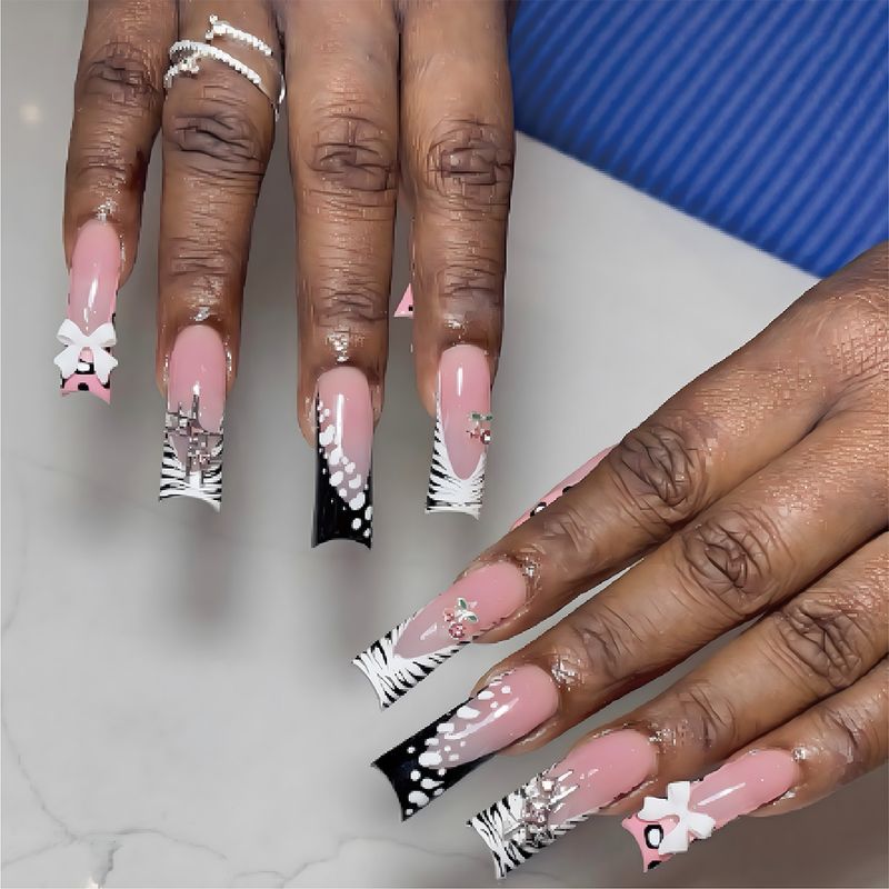 Set di 24 unghie finte glamour in stile francese con fiocco e croce leopardate, design eleganti e audaci per le donne (opzioni colla/adesivo)_voghion.com