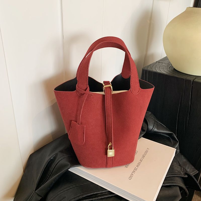 Light luxury frosted niche design bucket new ins trendy mother and child bag stylish handbag_voghion.com