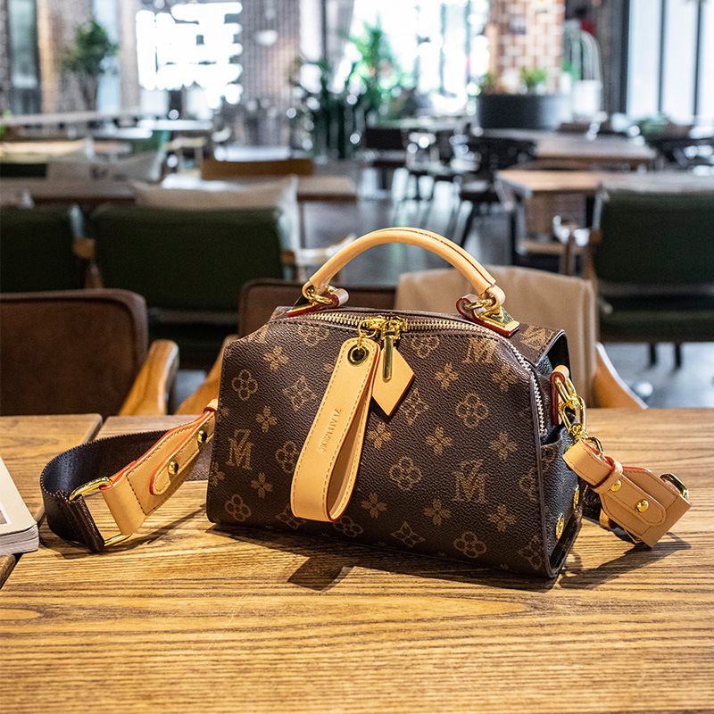 2023 Borsa casual versatile di nuova moda I Borsa a tracolla monospalla moda avanzata Borsa da donna portatile_voghion.com