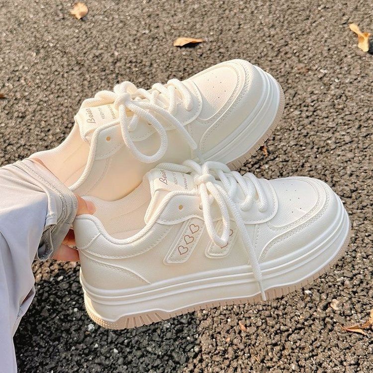 2025 Fall Women's White Sneakers, New Hot Sale Thick Soles, Padded With Wide Leg Pants, Versatile Sporty Shoes_voghion.com