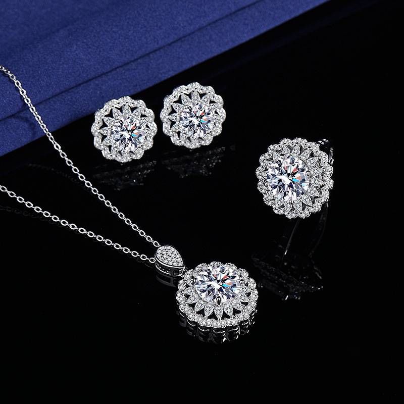 Five-carat Howe, Choppy Diamonds, Zircon, Necklace, Rings, Earrings, Accessories_voghion.com