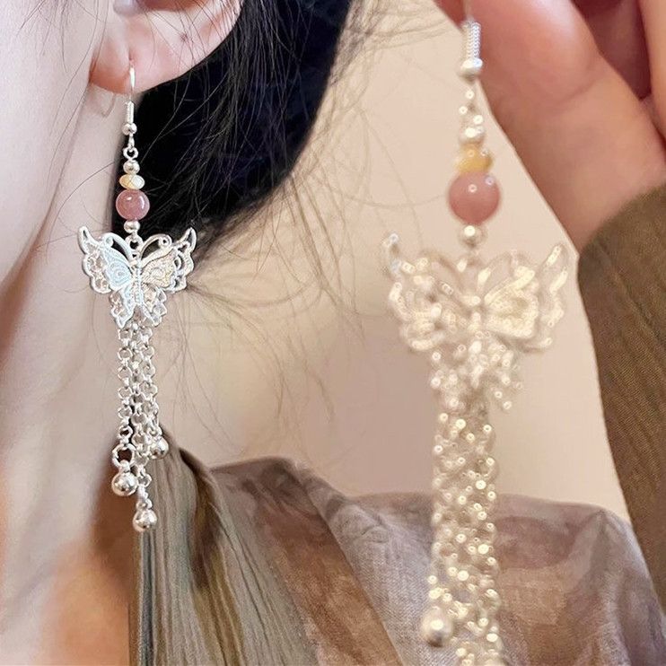 Nuovi orecchini a bottone eleganti di alta qualità con nappa lunga e farfalla tridimensionale in stile cinese_voghion.com