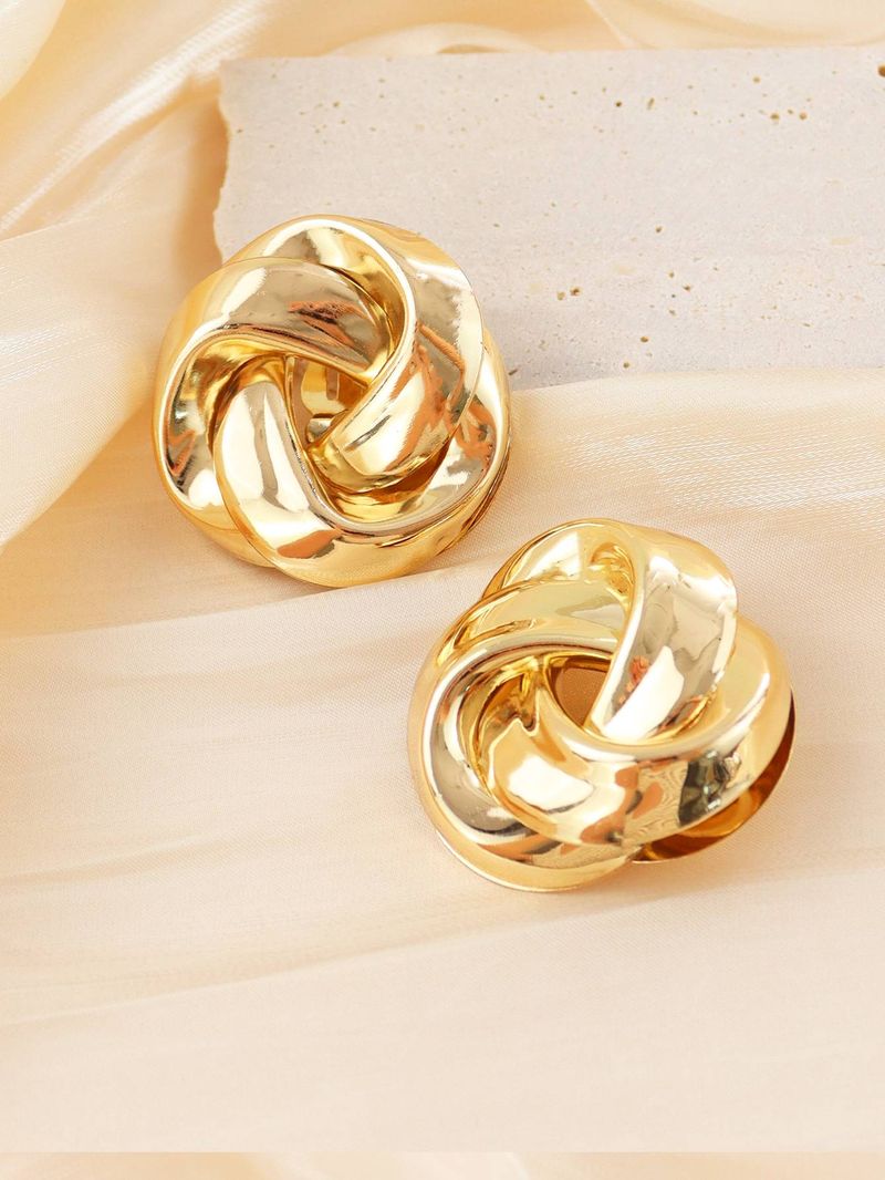 A pair of metallic contorted flower design earclip accessories elegant punk style suitable for women's everyday party earpieces_voghion.com