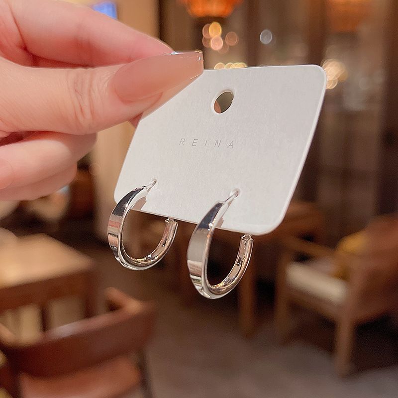 S Argento Ago Coreano Nuovo Creativo Piatto Semplice Cerchio Luce Lusso Nicchia Semplice Internet Celebrità Stesso Stile Perno_voghion.com