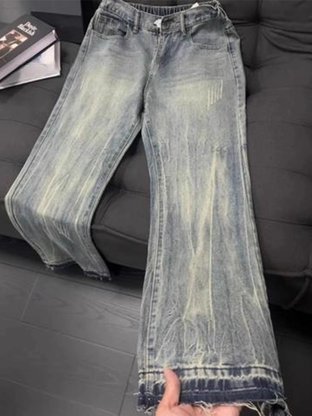 Calça jeans retrô Cat Scratch para homens – Jeans leve para o verão, corte slim com perna reta e boca de sino, estilo urbano_voghion.com