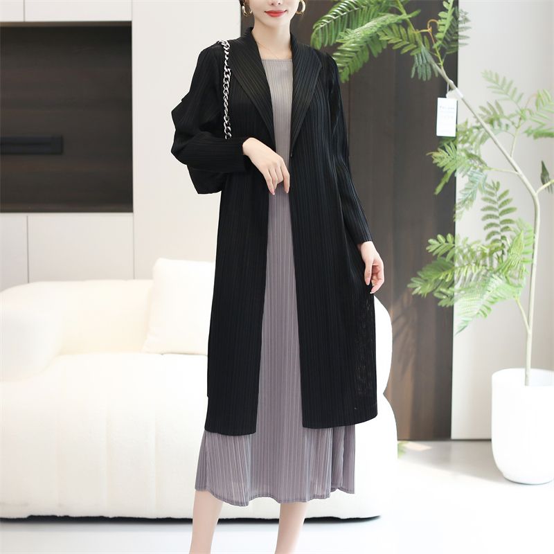 Trench coat con giacca cardigan coordinata Sanzhai Pleated Craft_voghion.com