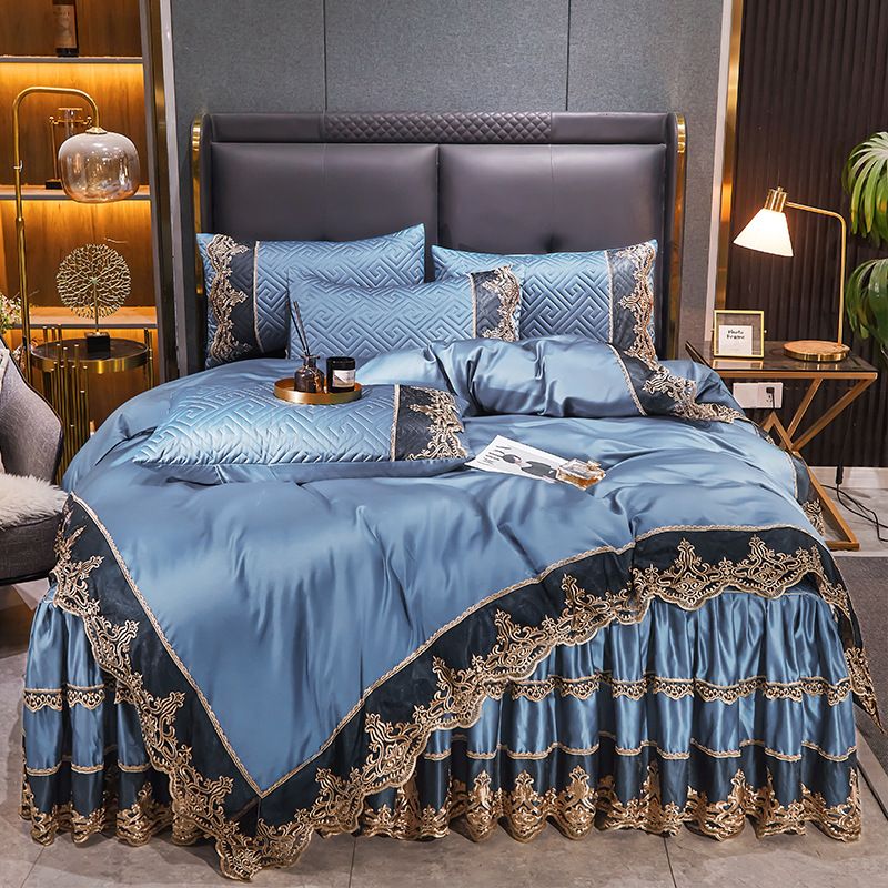 Gonna da letto trapuntata in seta di ghiaccio leggera e di lusso, set da quattro pezzi, copripiumino in raso, copriletto in pizzo setoso._voghion.com